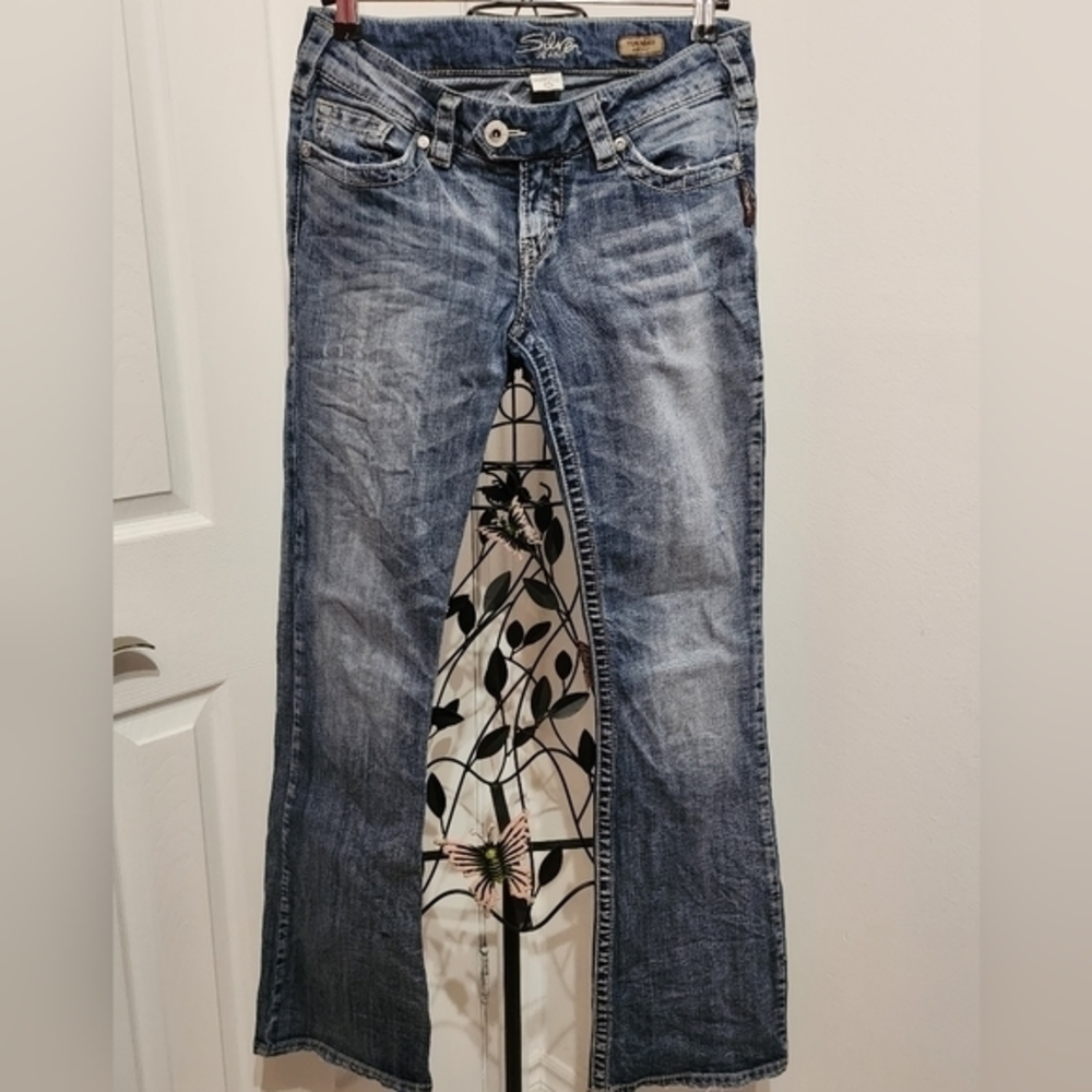 Bootcut low rise jeans